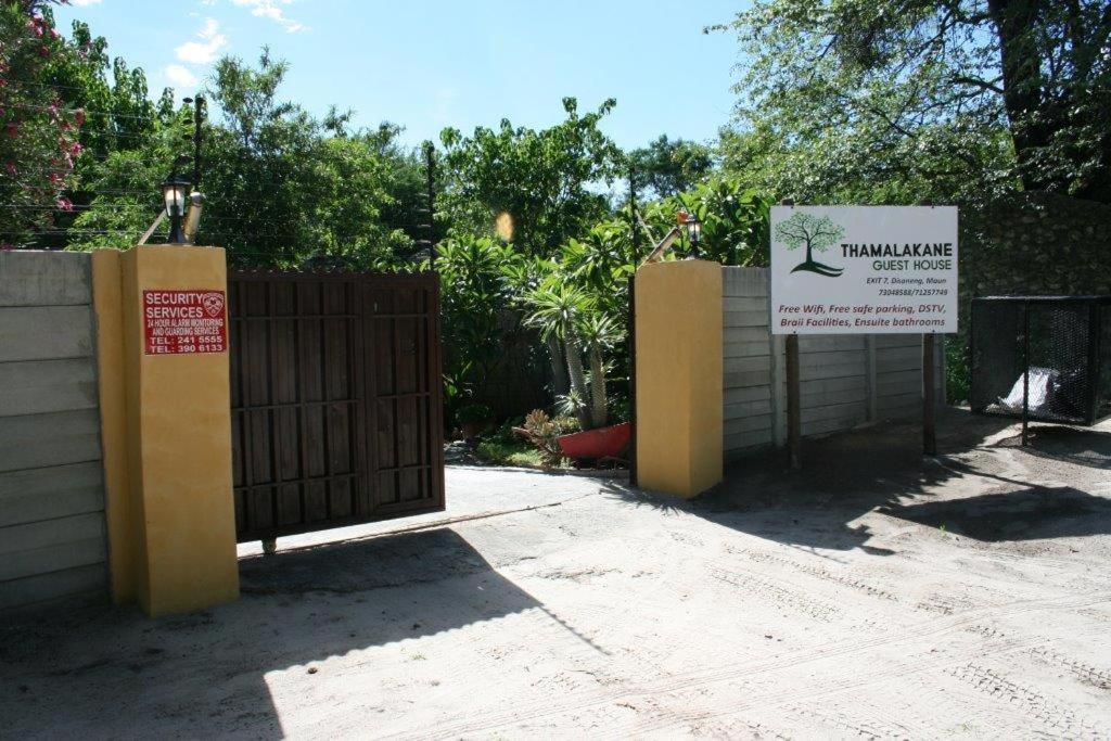 Thamalakane Guest House Maun Exterior photo